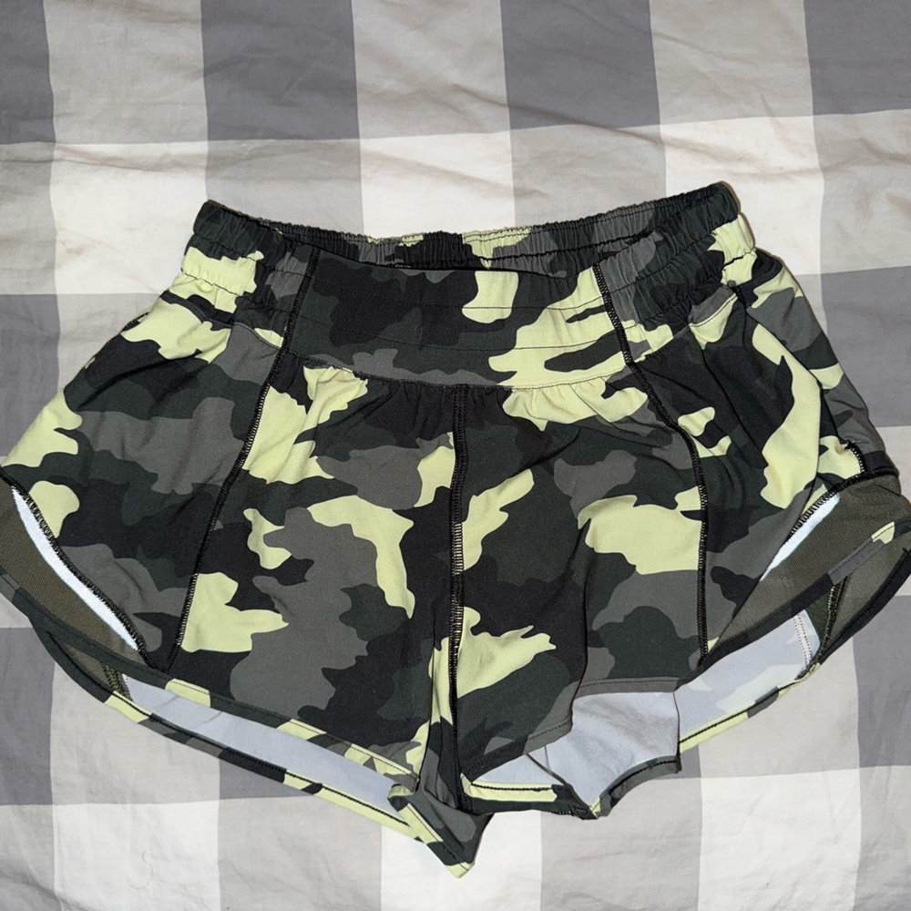 Lululemon Hotty Hot Shorts